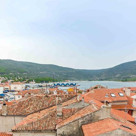 Panoramic View Apartment Крес Екстериор снимка